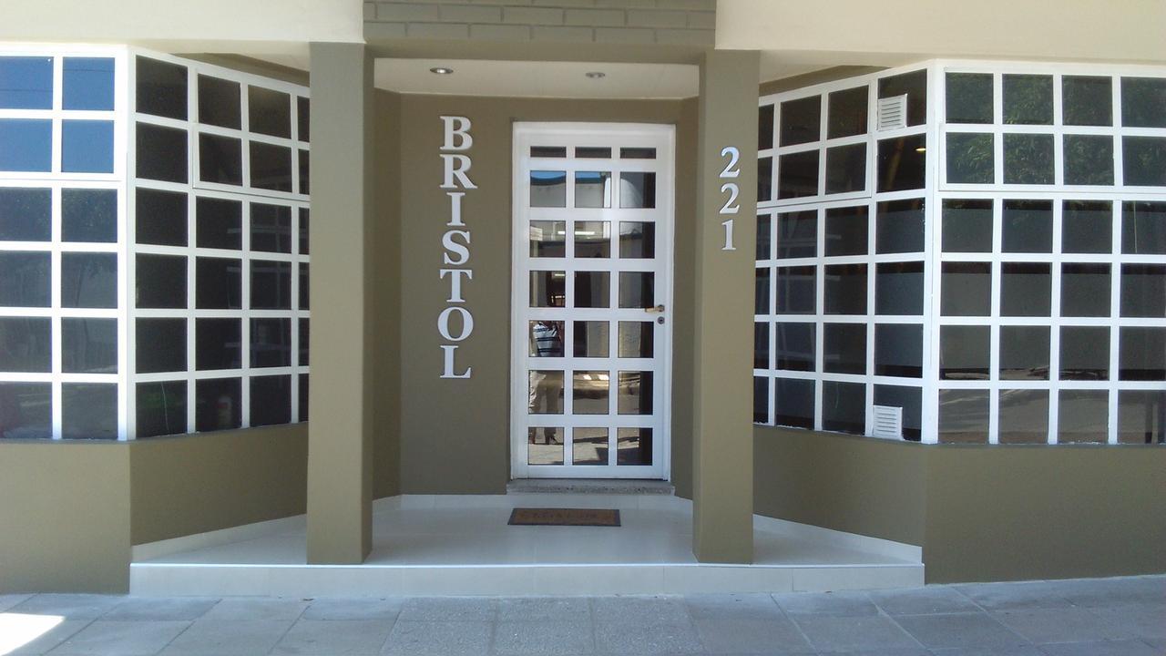 Hotel Bristol Парана Экстерьер фото